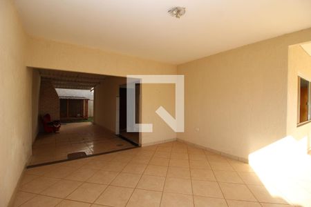 Casa de condomínio para alugar com 200m², 3 quartos e 2 vagasGaragem