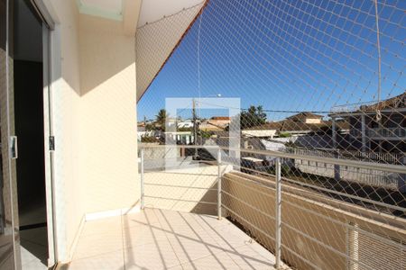 Casa de condomínio para alugar com 200m², 3 quartos e 2 vagasSacada da Suíte