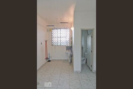 Apartamento à venda com 100m², 2 quartos e sem vagaÁrea de Serviço