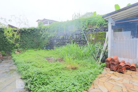 Casa de condomínio para alugar com 520m², 3 quartos e 4 vagasQuintal