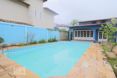 Casa de condomínio para alugar com 520m², 3 quartos e 4 vagasPiscina