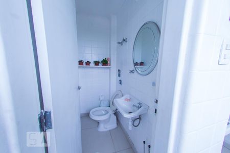 Apartamento à venda com 170m², 3 quartos e 1 vagaBanheiro de Serviço