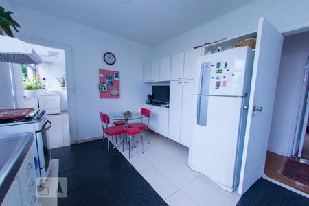 Apartamento à venda com 170m², 3 quartos e 1 vagaCozinha