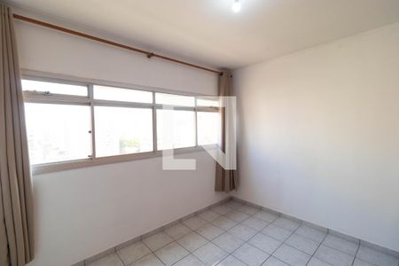 Quarto  de kitnet/studio para alugar com 1 quarto, 47m² em Centro, Campinas