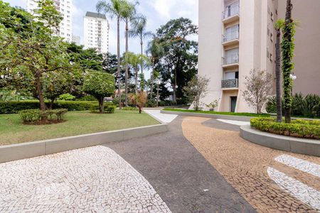Jardim de apartamento para alugar com 1 quarto, 55m² em Vila Olímpia, São Paulo