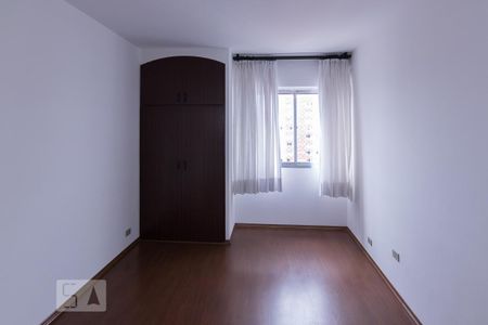 Apartamento para alugar com 117m², 3 quartos e 2 vagas Apartamento para alugar com 117m², 3 quartos e 2 vagasSuíte