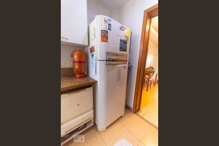 Apartamento à venda com 165m², 3 quartos e 1 vagaGeladeira