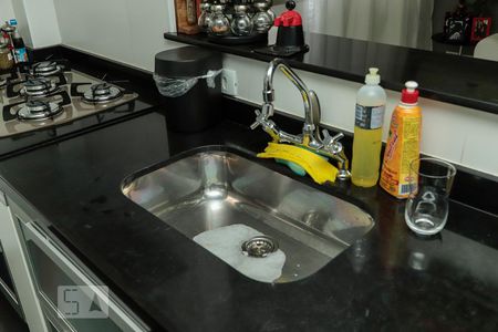 Apartamento à venda com 58m², 2 quartos e 1 vagaCozinha