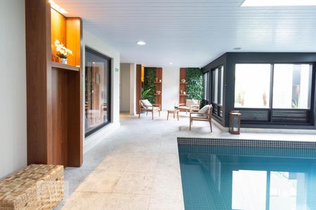 Studio à venda com 37m², 1 quarto e 1 vaga Studio à venda com 37m², 1 quarto e 1 vagaPiscina