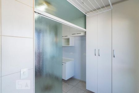 Área de Serviço de apartamento para alugar com 3 quartos, 95m² em Vila Gilda, Santo André
