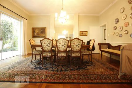 Sala de Jantar de casa à venda com 3 quartos, 500m² em Pacaembu, São Paulo