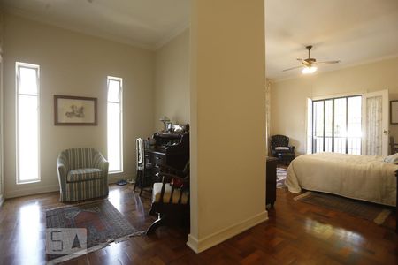 Casa à venda com 500m², 3 quartos e 5 vagasSuíte 1