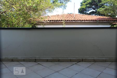 Casa à venda com 500m², 3 quartos e 5 vagasVaranda de Serviço