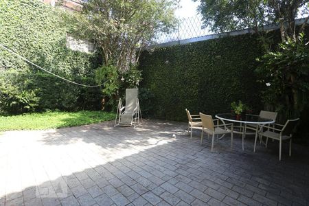 Casa à venda com 500m², 3 quartos e 5 vagasQuintal