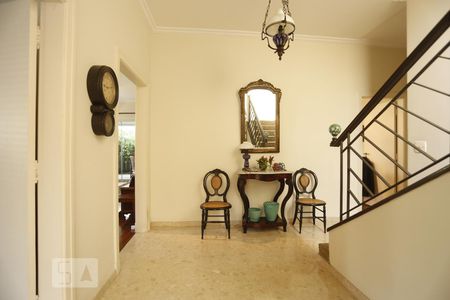 Halll de Entrada de casa à venda com 3 quartos, 500m² em Pacaembu, São Paulo