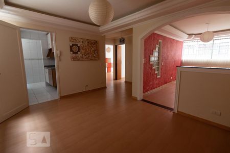 Sala de apartamento para alugar com 2 quartos, 67m² em Cristo Rei, Curitiba