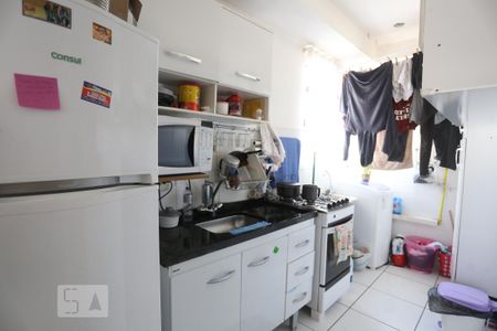 Cozinha e Área de Serviço de apartamento para alugar com 2 quartos, 42m² em Jardim Peri, São Paulo