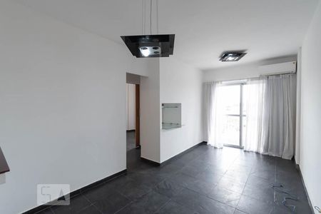 Sala de apartamento para alugar com 2 quartos, 54m² em Vila São Paulo, São Paulo