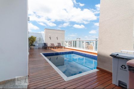 Apartamento à venda com 34m², 1 quarto e 1 vagaÁrea comum - Piscina