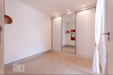 Apartamento à venda com 34m², 1 quarto e 1 vagaQuarto