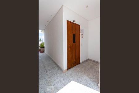 Apartamento à venda com 34m², 1 quarto e 1 vagaÁrea comum - Sauna