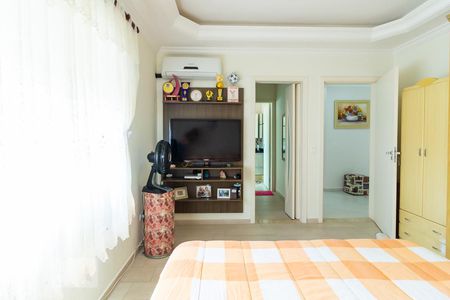 Suíte 1 de casa à venda com 3 quartos, 330m² em Saúde, São Paulo