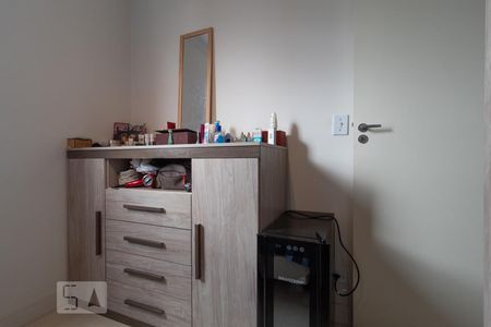 Quarto 2 de apartamento para alugar com 2 quartos, 49m² em Presidente Altino, Osasco