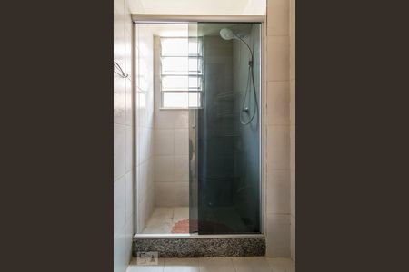 Apartamento à venda com 45m², 2 quartos e 1 vaga Apartamento à venda com 45m², 2 quartos e 1 vagaBanheiro - Box de vidro