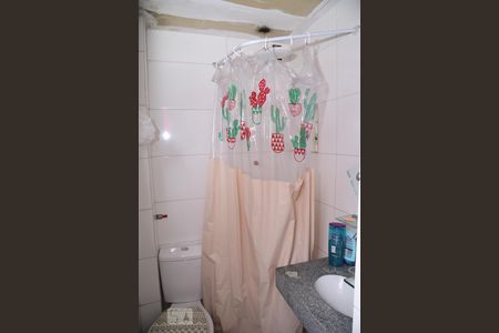 Casa à venda com 100m², 3 quartos e sem vagaBanheiro do Quarto 1