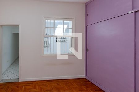 Casa para alugar com 160m², 3 quartos e 2 vagasQuarto 2