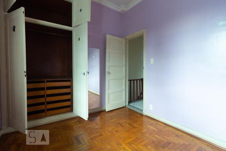 Quarto 3 de casa para alugar com 3 quartos, 160m² em Jardim das Acácias, São Paulo