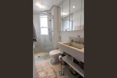 Apartamento para alugar com 60m², 2 quartos e 1 vaga Apartamento para alugar com 60m², 2 quartos e 1 vagaBanheiro da Suíte