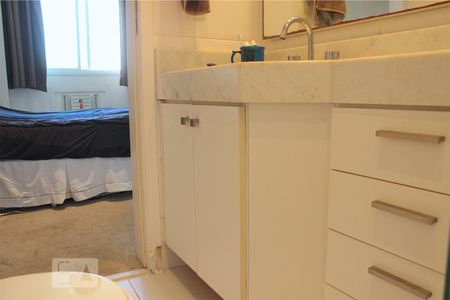 Apartamento à venda com 65m², 1 quarto e 1 vaga Apartamento à venda com 65m², 1 quarto e 1 vagaBanheiro da Suíte