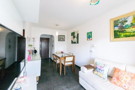 Sala de apartamento para alugar com 2 quartos, 70m² em Moema, São Paulo