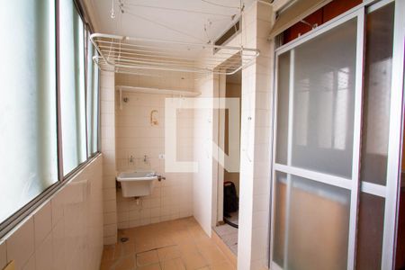 Apartamento para alugar com 110m², 3 quartos e 1 vagaÁrea de Serviço