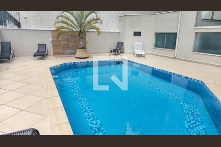 Apartamento para alugar com 110m², 3 quartos e 1 vagaÁrea comum - Piscina