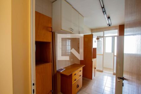 Apartamento para alugar com 110m², 3 quartos e 1 vagaCozinha