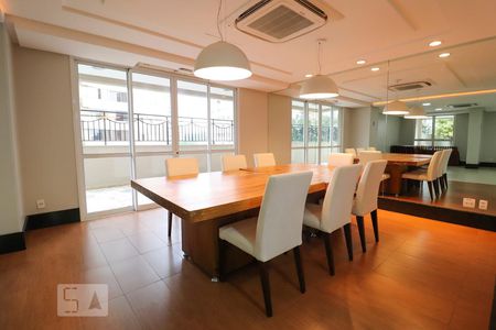 Apartamento para alugar com 125m², 4 quartos e 2 vagasSalão de Festas