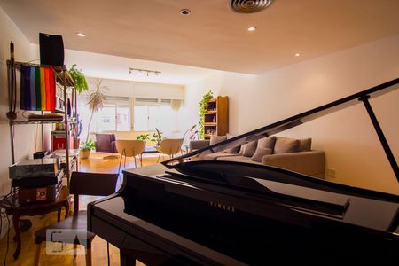 Sala de apartamento para alugar com 4 quartos, 230m² em Bom Fim, Porto Alegre