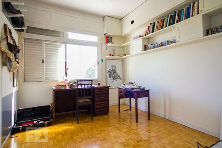 Quarto 2 de apartamento para alugar com 4 quartos, 230m² em Bom Fim, Porto Alegre