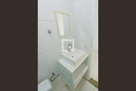 Casa de condomínio à venda com 128m², 2 quartos e 3 vagasBanheiro da Suíte 2