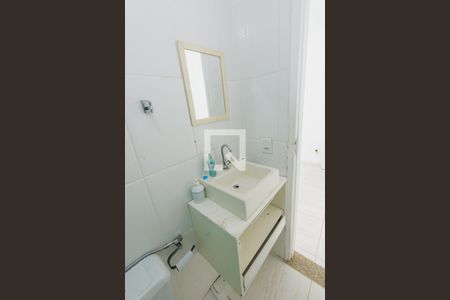 Casa de condomínio à venda com 128m², 2 quartos e 3 vagasBanheiro da Suíte 1