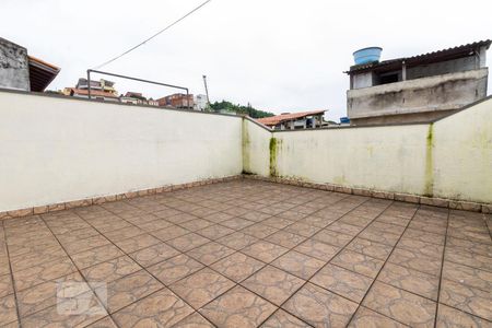 Casa para alugar com 60m², 2 quartos e 1 vagaQuintal