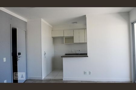 Sala/ Quarto de apartamento para alugar com 1 quarto, 39m² em Brás, São Paulo