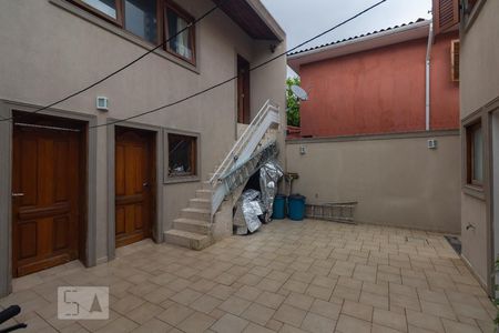 Casa para alugar com 336m², 6 quartos e 3 vagasQuintal