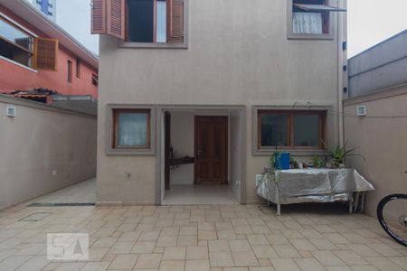 Casa para alugar com 336m², 6 quartos e 3 vagasQuintal