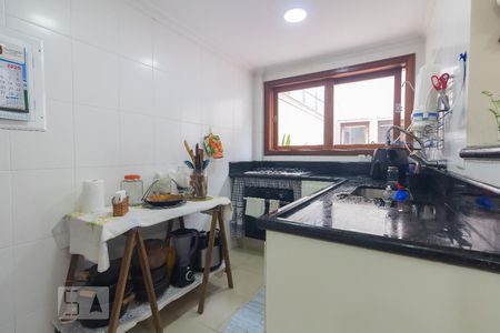 Casa para alugar com 336m², 6 quartos e 3 vagasCozinha