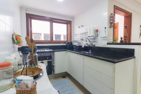 Casa para alugar com 336m², 6 quartos e 3 vagasCozinha