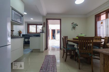 Casa para alugar com 336m², 6 quartos e 3 vagasCozinha