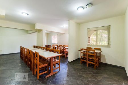 Apartamento à venda com 60m², 2 quartos e 1 vagaÁrea comum - Salão de festas